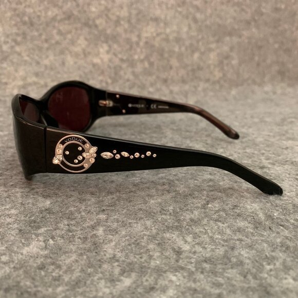 Vogue VO 2561S-B Women’s Black W44/87 Sunglasses 62-14-120 with the case - Picture 11 of 16